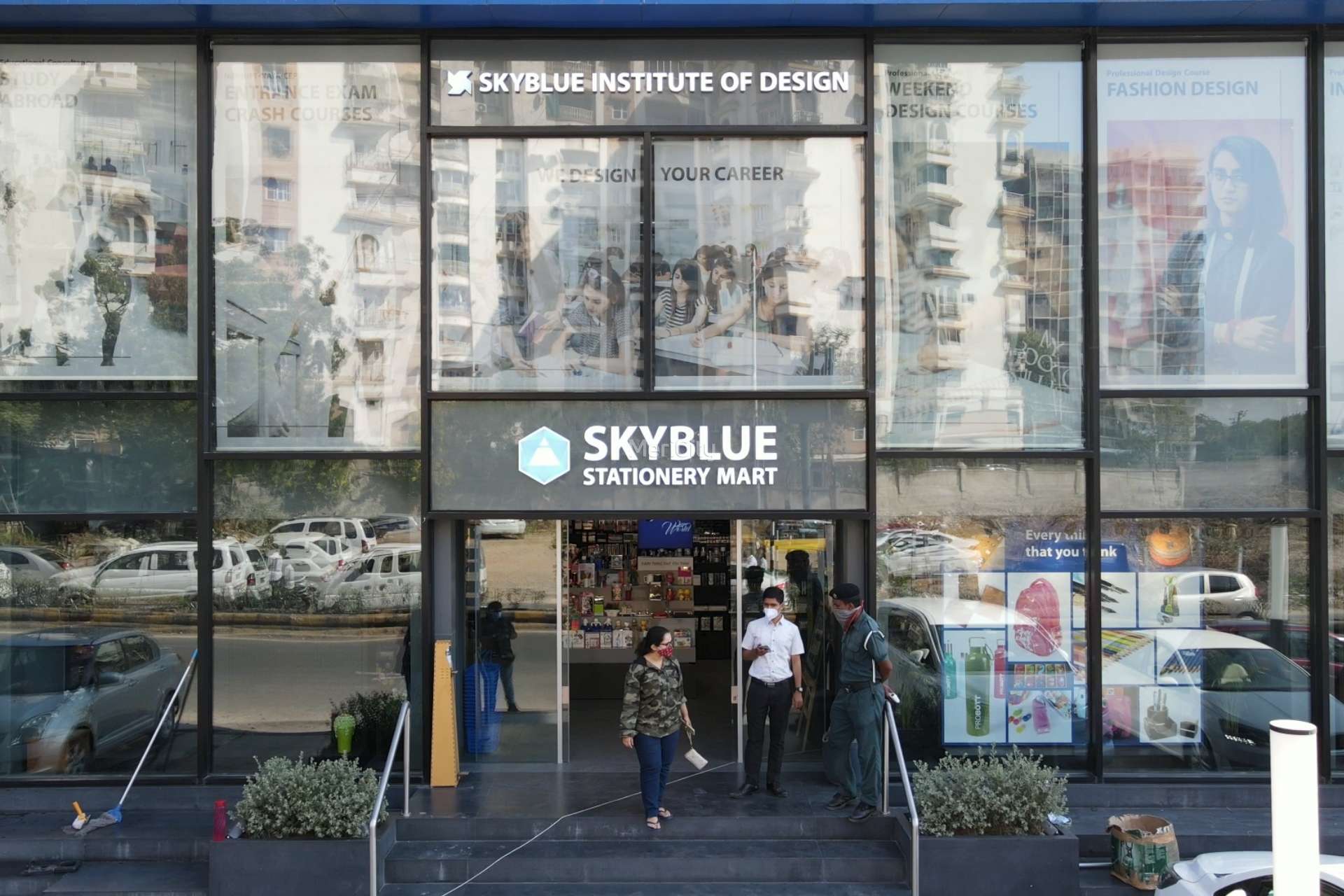 skyblue-stationery-mart-in-ahmedabad-satellite-stationary-in